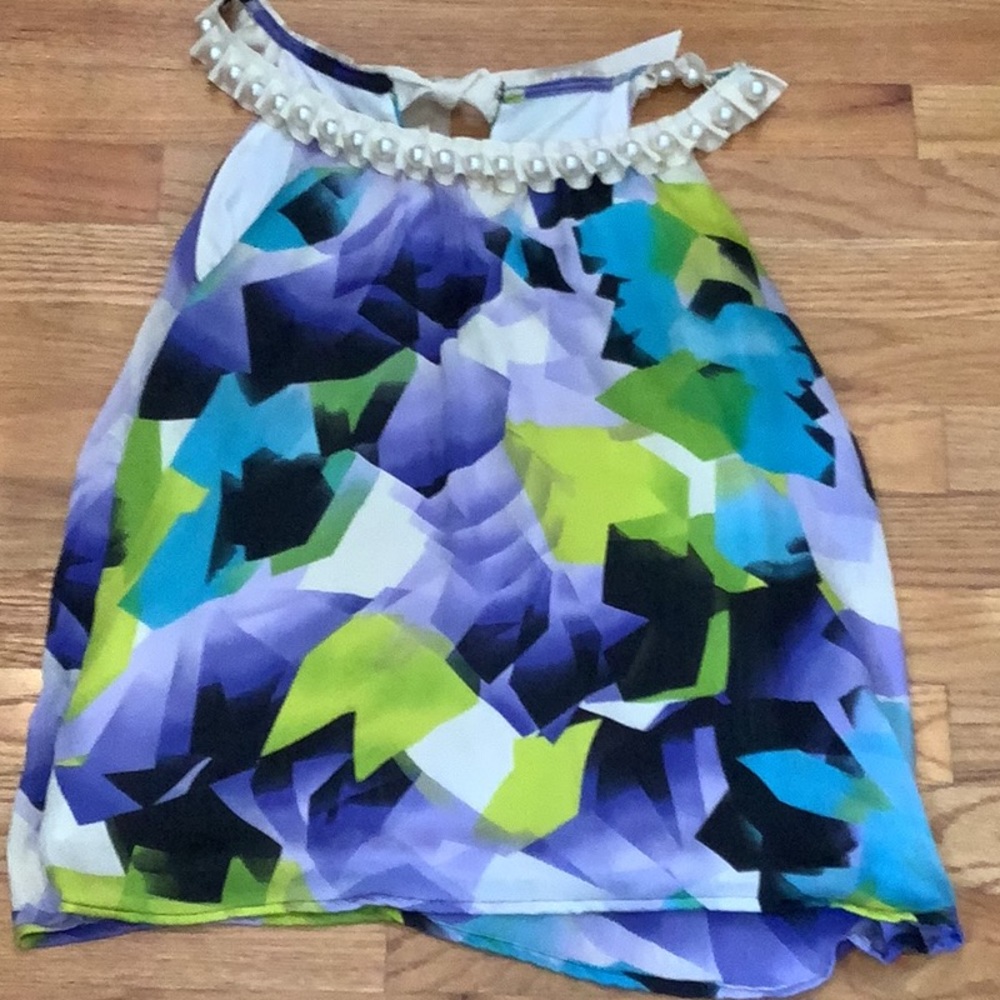 4/$12 Beautiful top